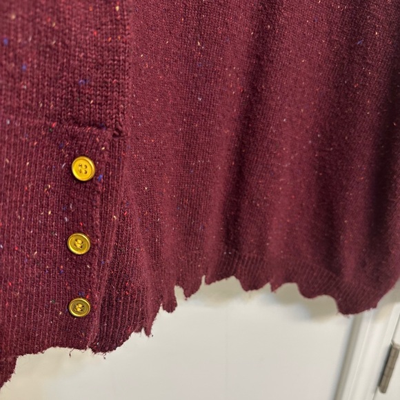 Skies Are Blue Syndee Scalloped Hem Pullover - Picture 4 of 4